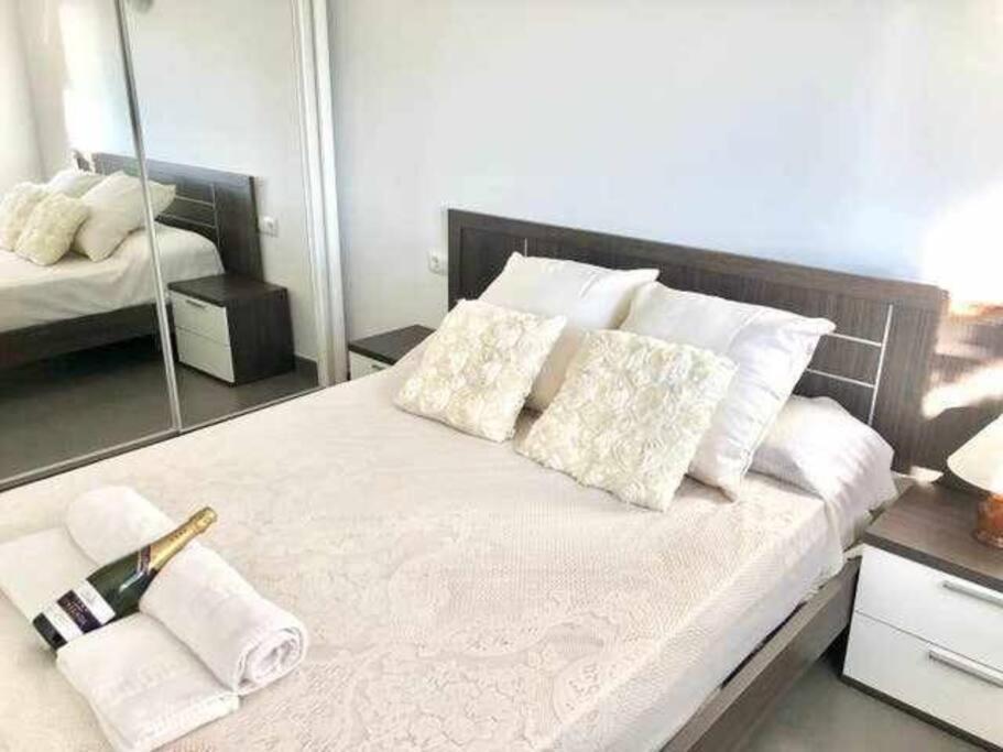 Amplio Apartamento Con Jardin En Almadrava Roses Ngoại thất bức ảnh
